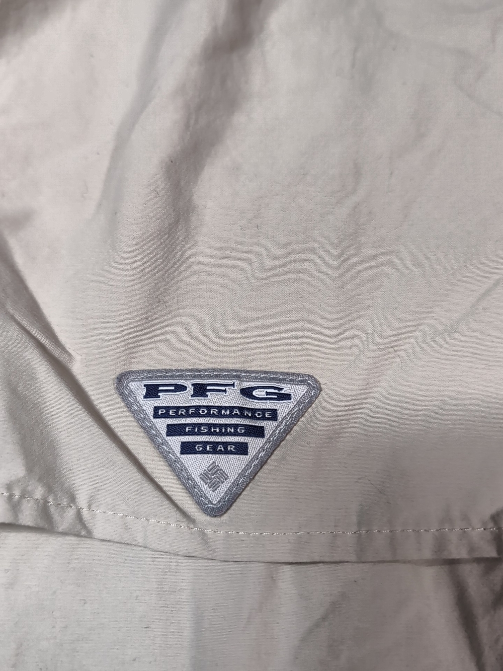 Columbia Men's Lightweight Button-Down Fishing Shirt - Khaki - Picture 8 of 9